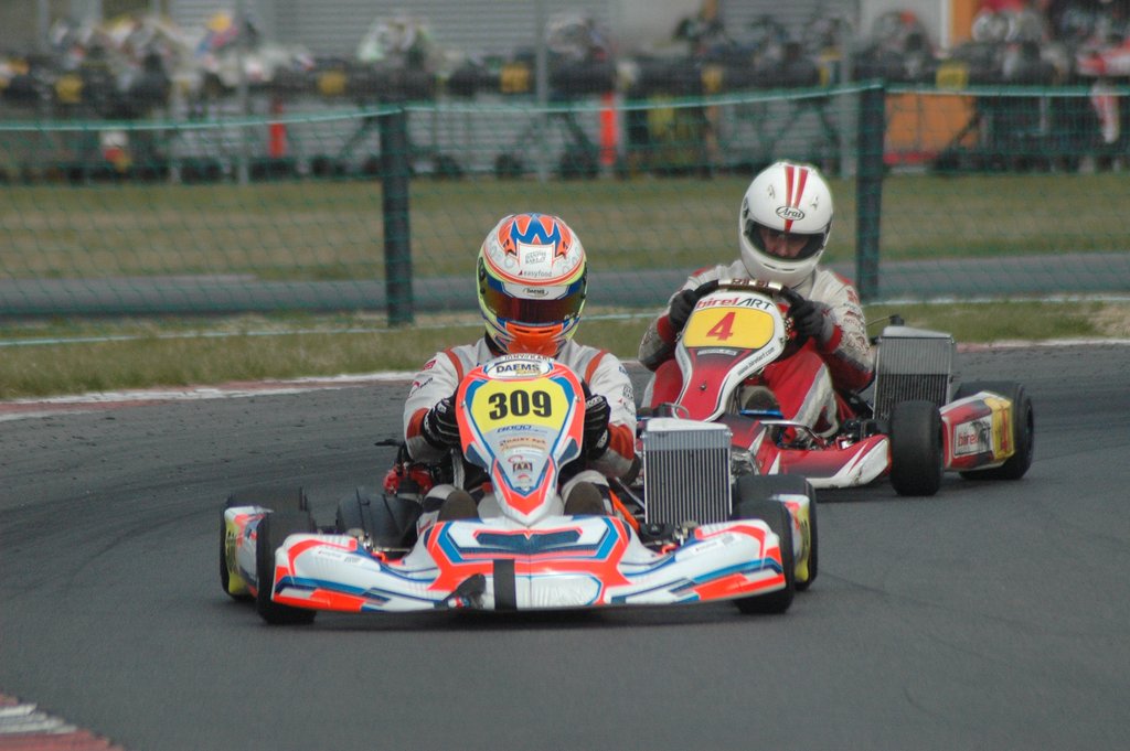 Lasse Andreasen (309) foran Jan Andreasen i Rotax DD2
(Foto: Niels Kiilerich)
